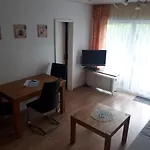 아파트 Lang *