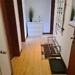 Lang Lägenhet *