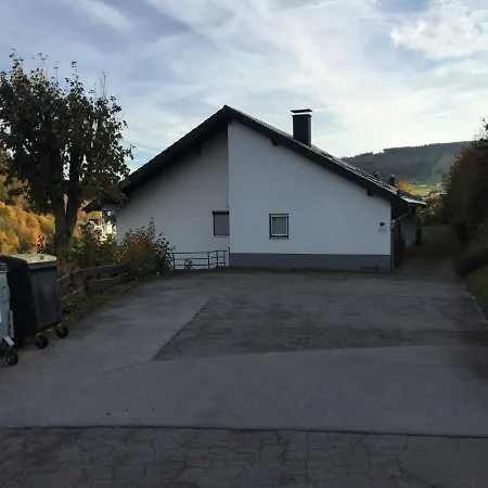 Ferienwohnungen Lang Apartment Willingen (Upland)