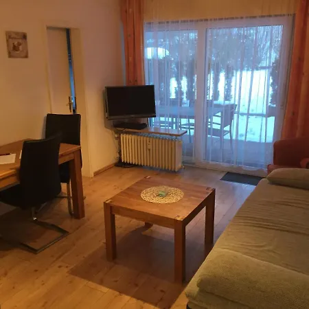 Apartment Lang